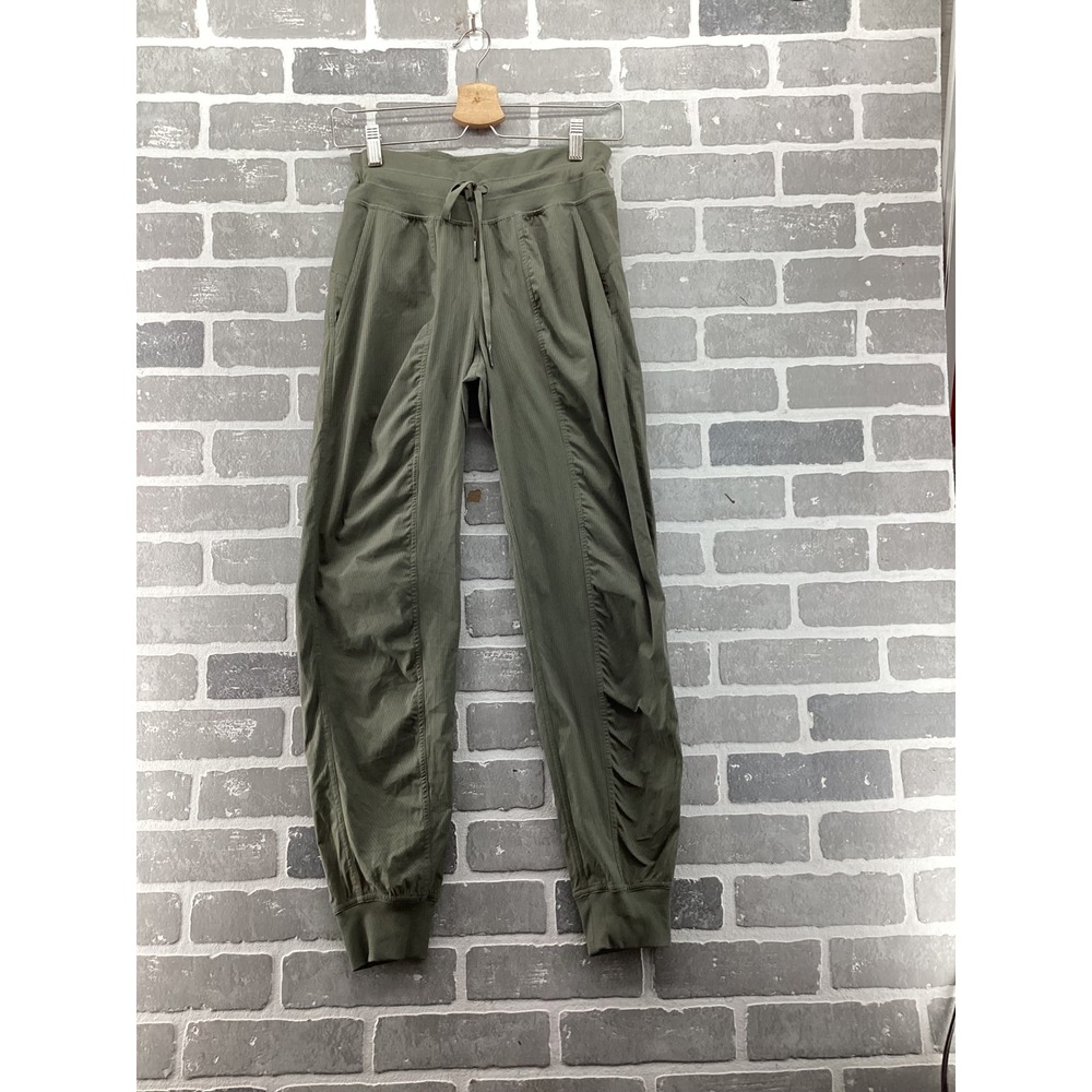 Lululemon Beyond the Studio Jogger Olive Green Pinstripe Pants LW5BPJS Size 4